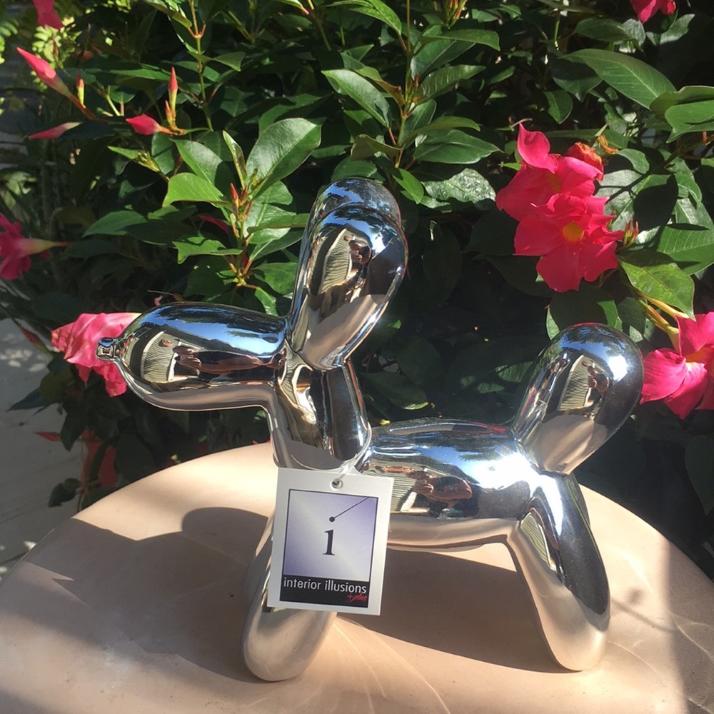 Ceramic shiny silver NWT balloon dog money box🐕